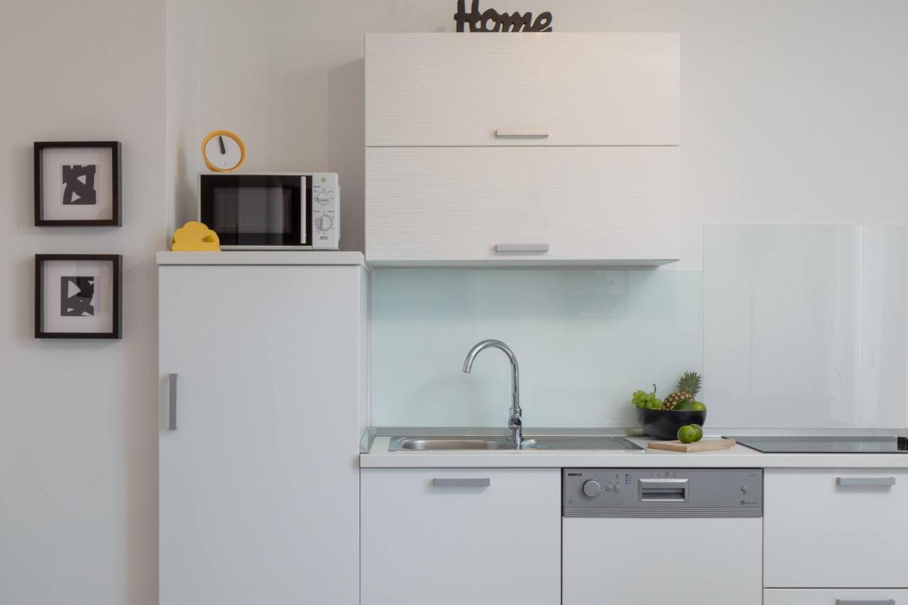Apartments Valentina Bol Extérieur photo