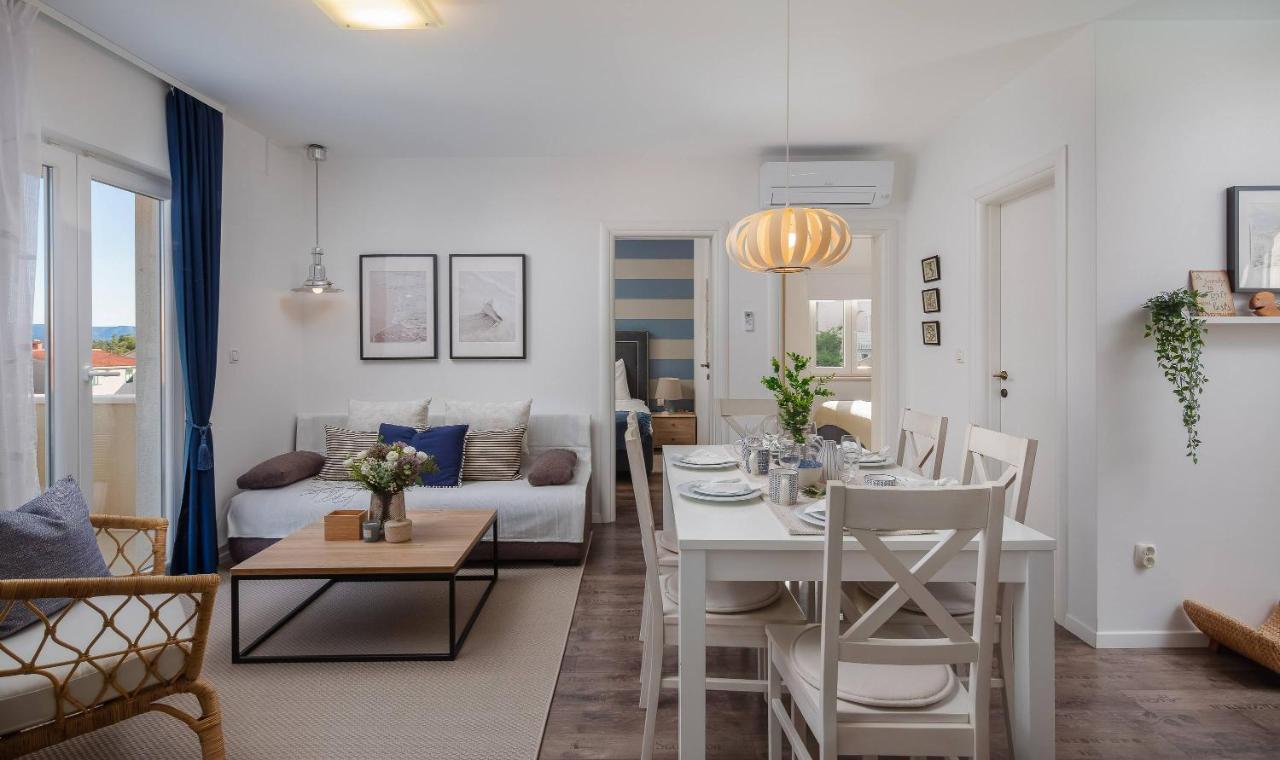 Apartments Valentina Bol Extérieur photo